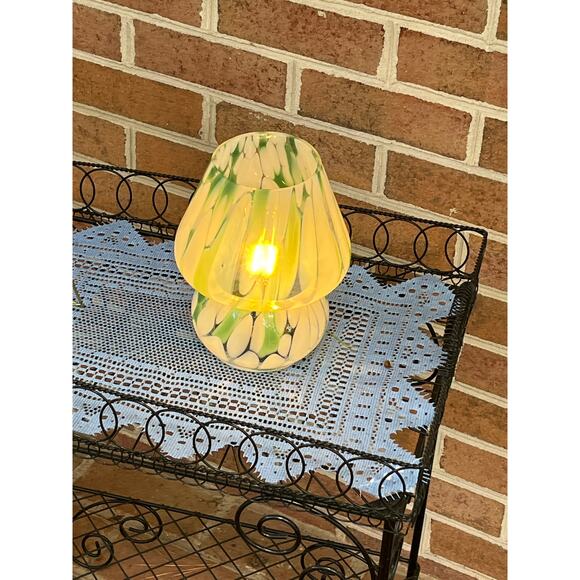 Confetti Glass Mushroom Light Lamp Green & White Boho - Picture 6 of 8
